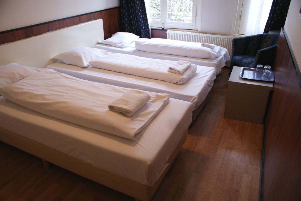 Budget Hotel Thorbecke Amszterdam Szoba fotó